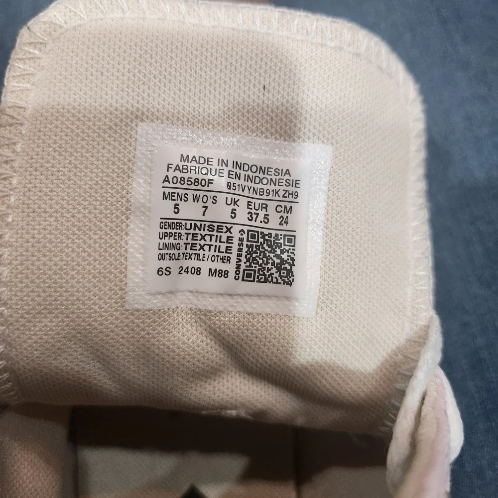 Converse Women's Light Pink High-Top Sneakers - Picture 3 of 3